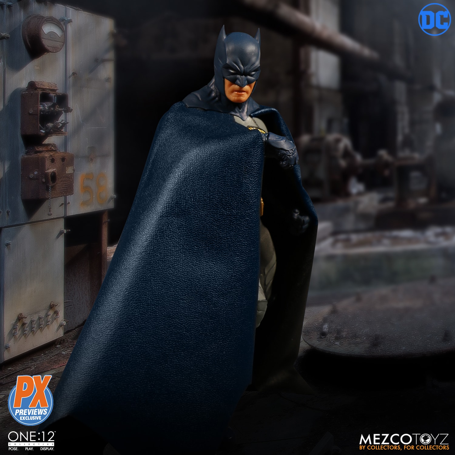 mezco sovereign knight batman px