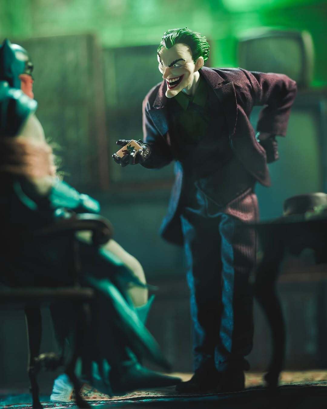 FAN FEATURE FRIDAY #228 - BATMAN VS JOKER